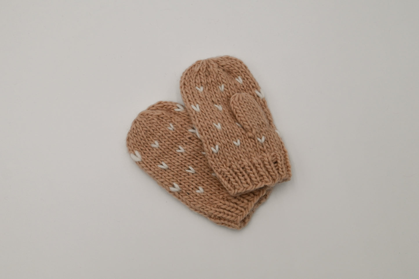 Sawyer Heart Knit Mittens