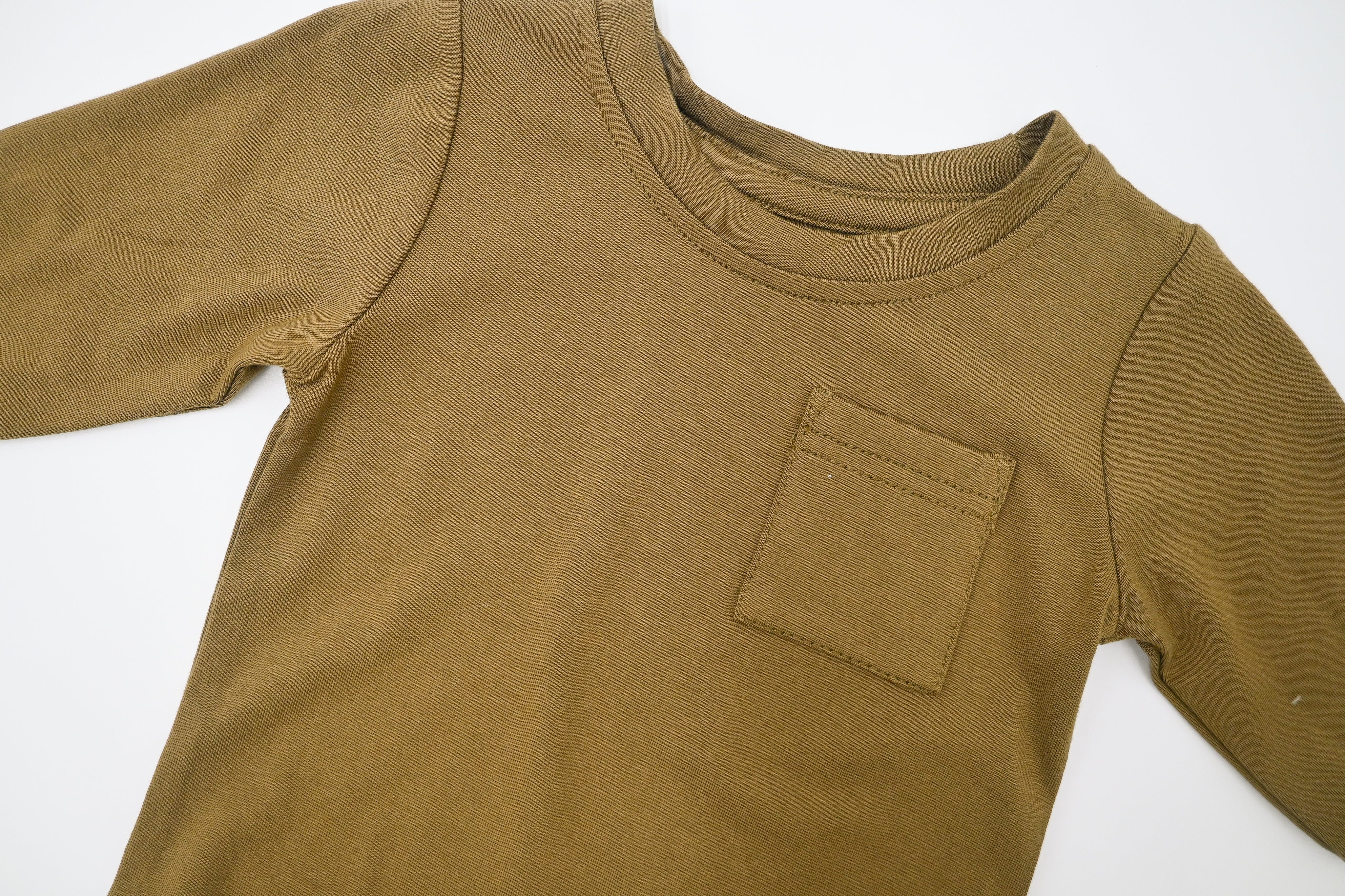 Long-Sleeve Bamboo Pocket Tee - Olive
