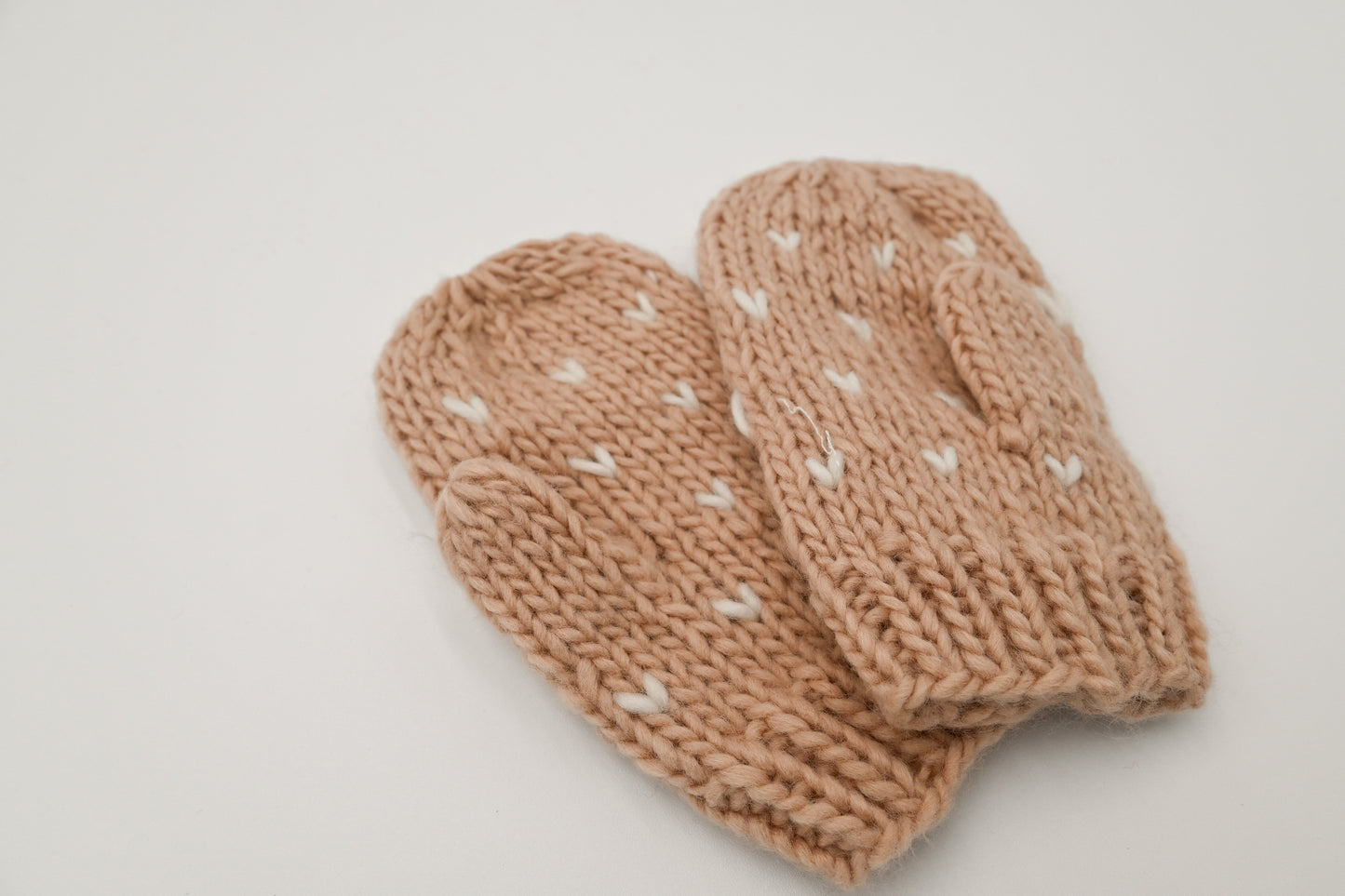 Sawyer Heart Knit Mittens