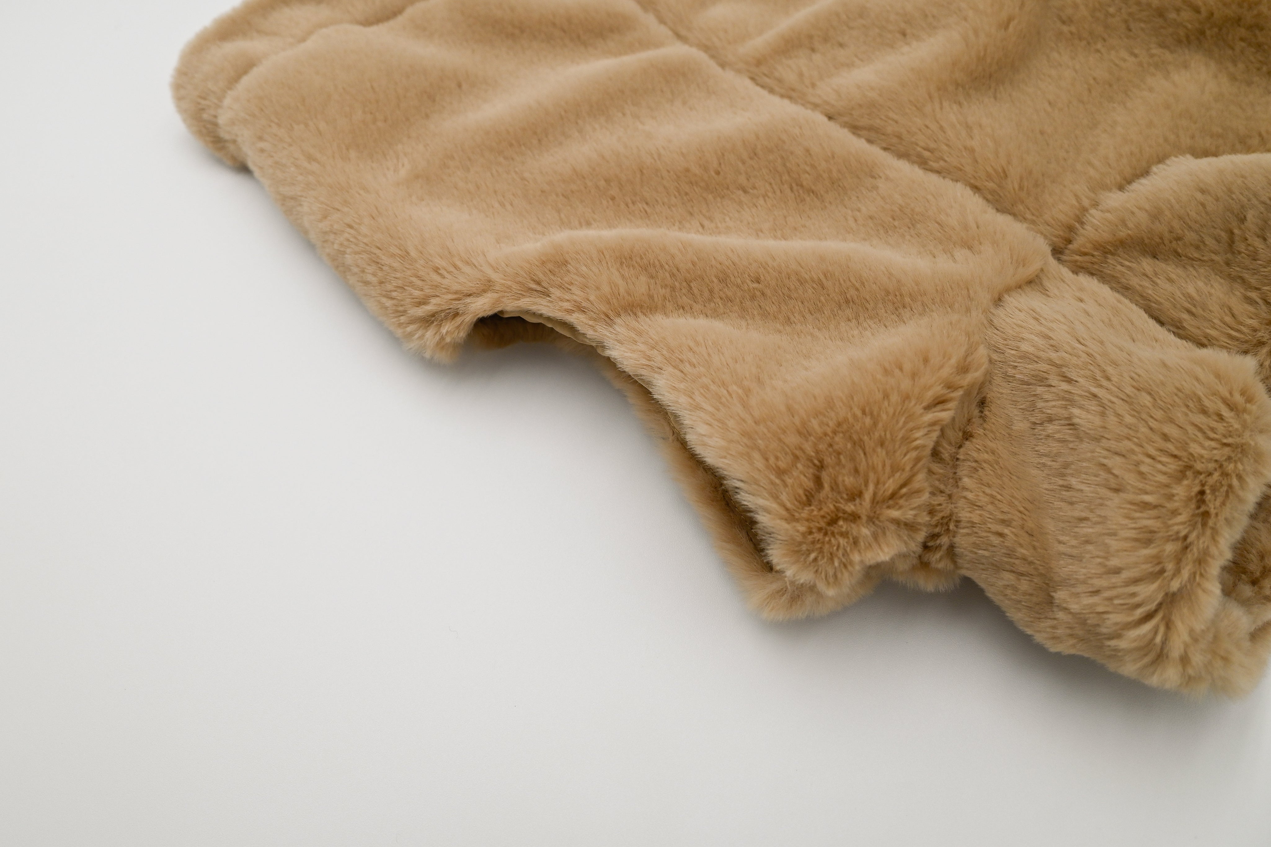 Fur Vest - Tan