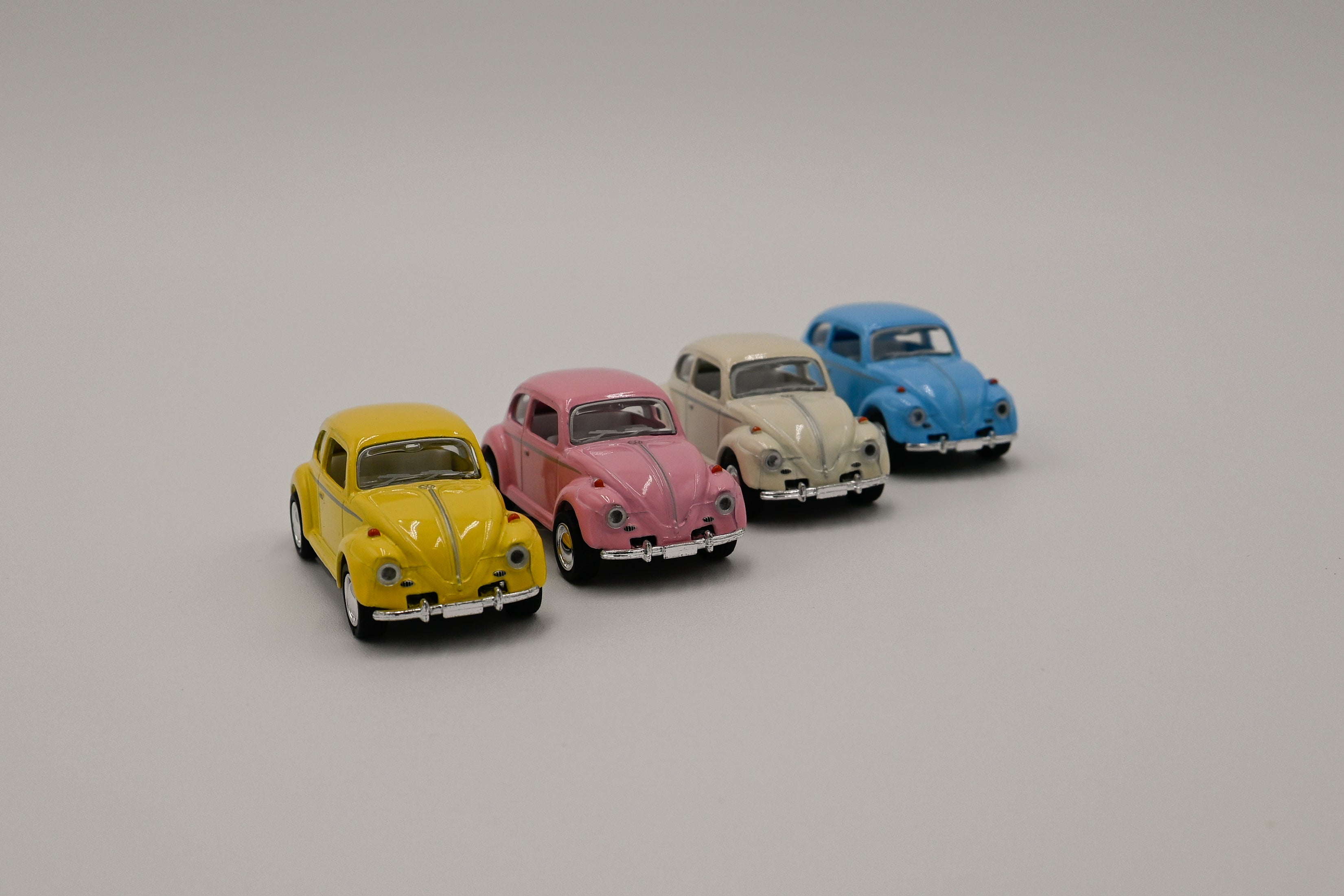 Pull Back Mini Volkswagen Classic Beetle